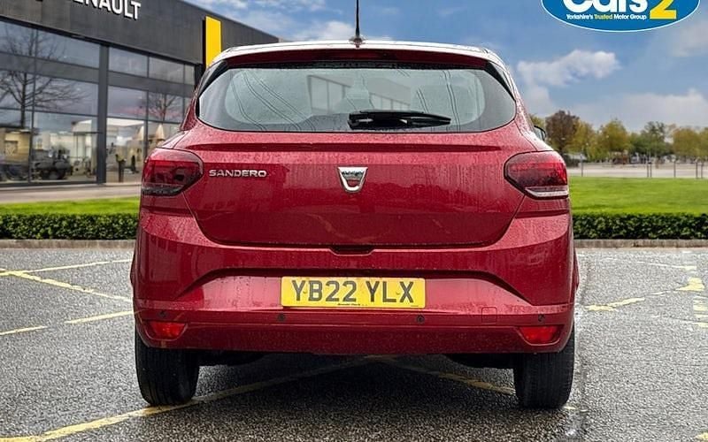 Used Dacia Sandero Comfort 91 HP (66 kW) 2022 Red Hatchback