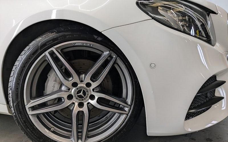 Used Mercedes E220 AMG line 194 HP (142 kW) 2018 White Estate