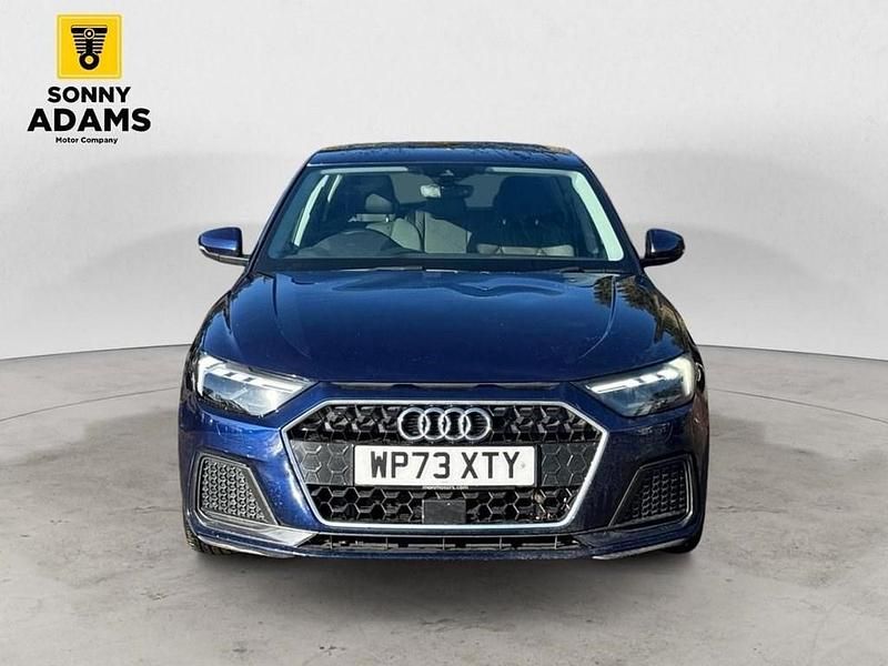 Used Audi A1 Sportback Sport 95 HP (69 kW) 2023 Blue Hatchback