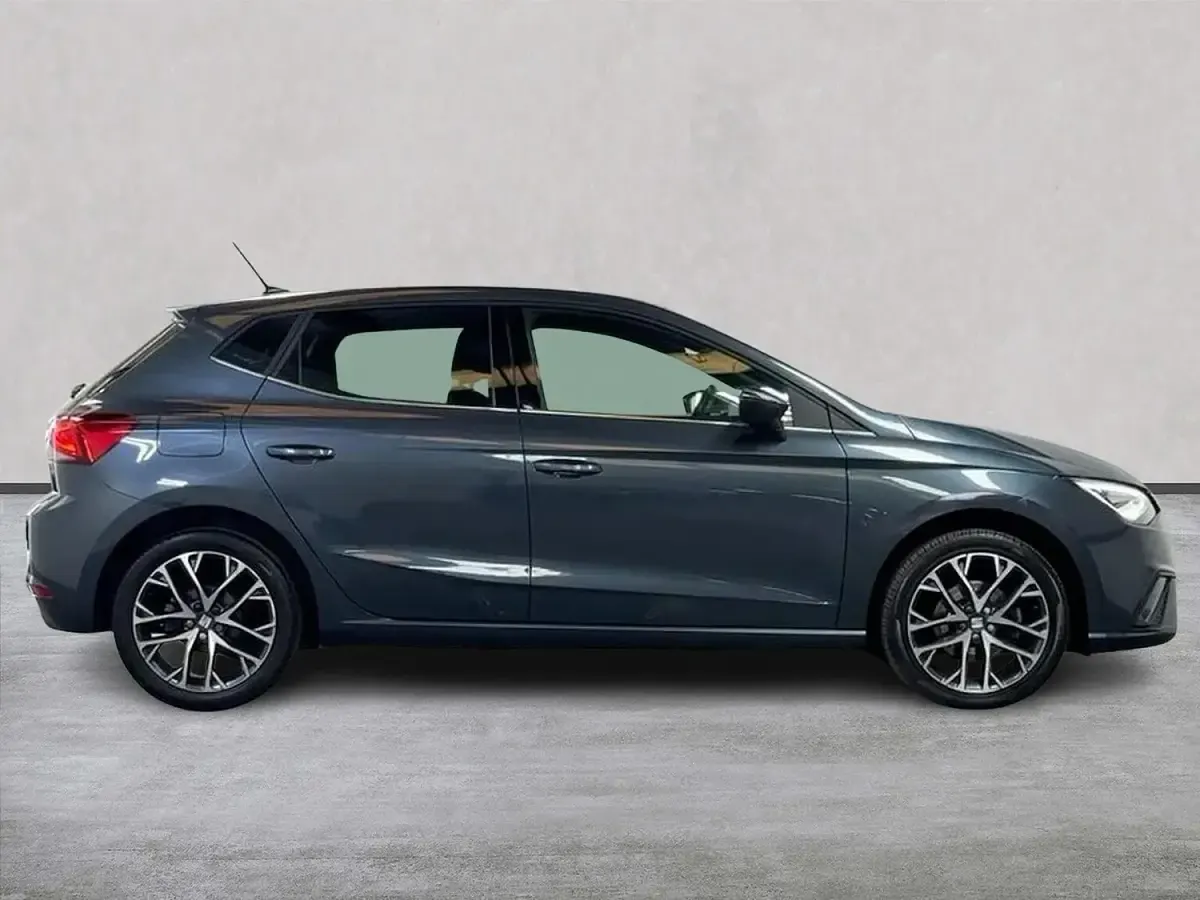 Used Seat Ibiza XCELLENCE Lux 110 HP (80 kW) 2023 Grey Hatchback