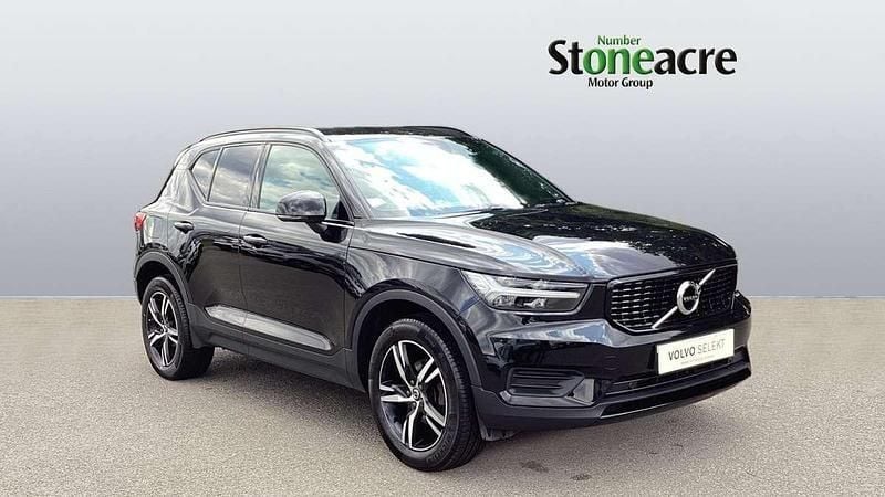 Black Used 2022 Volvo XC40 R-Design SUV | £26,000 (Fair price) - Image 1/4