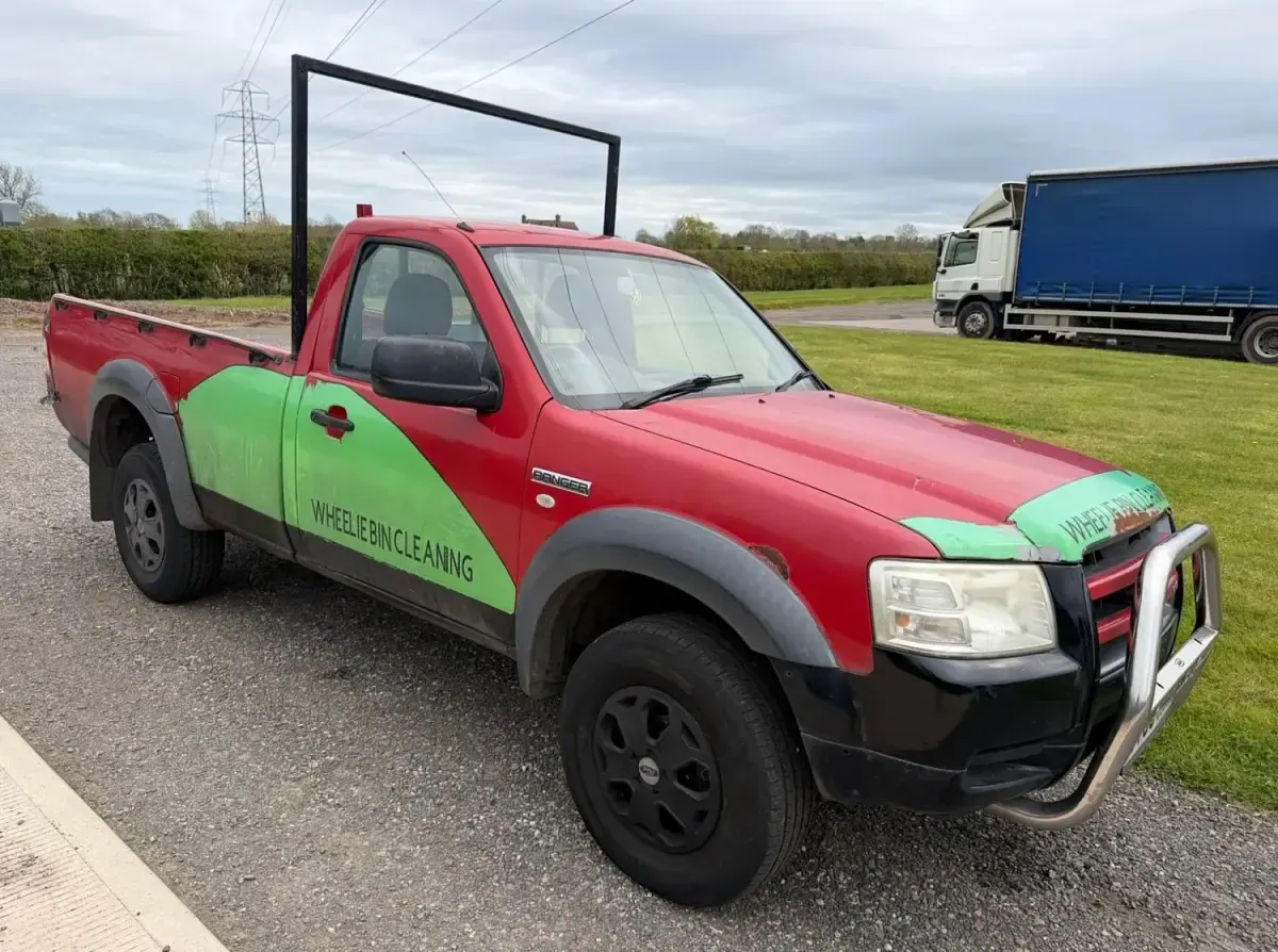 Używany Ford Ranger 143 KM (105 kW) 2008 Czerwony Pickup