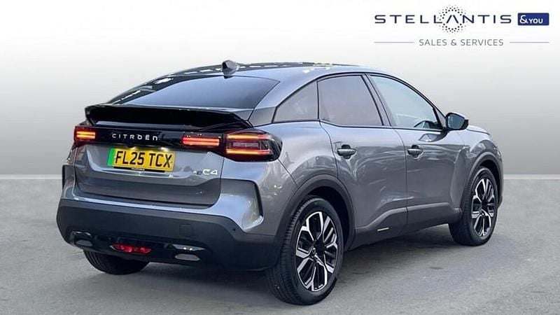 New Citroën e-C4 113 kW (154 HP) 2025 Red Hatchback