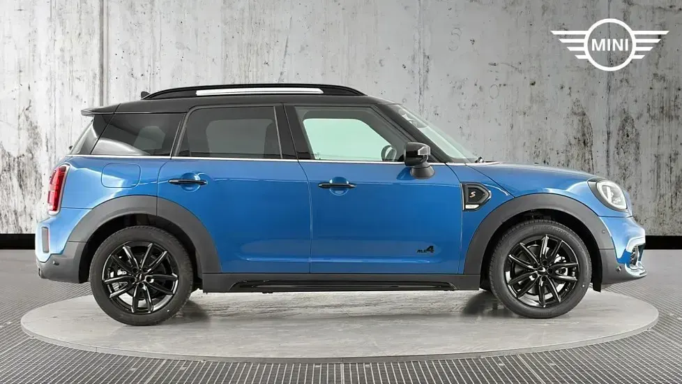 Used Mini Cooper S Countryman Sport 176 HP (129 kW) 2023 Blue SUV