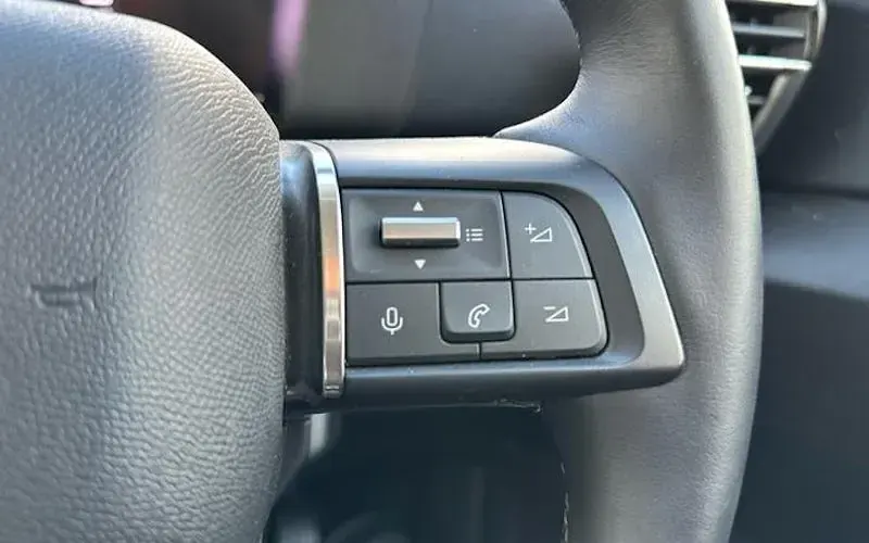 Used Citroën C4 PureTech 131 HP (96 kW) 2023 Blue SUV