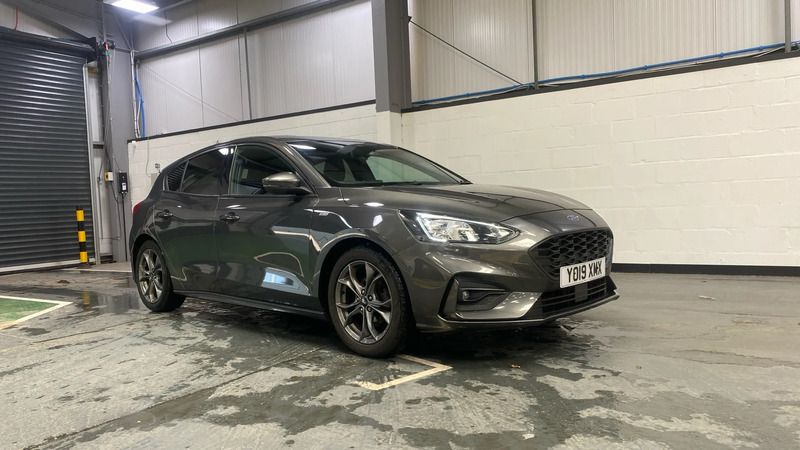 Grey Used 2019 Ford Focus ST-Line Hatchback | £10,777 (Fair price) - Image 1/4