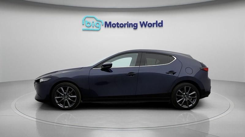 Used Mazda 3 Inclusive 122 HP (89 kW) 2022 Blue Hatchback