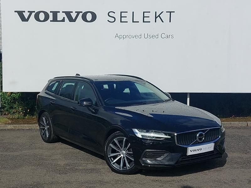 Black Used 2021 Volvo V60 Momentum Estate | £22,498 (A bit pricey) - Image 1/4