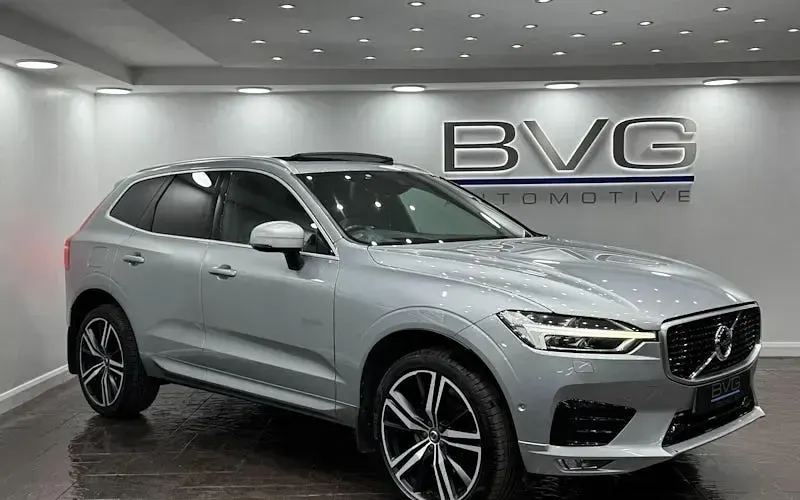 Used Volvo XC60 R-Design Pro 190 HP (139 kW) 2019 SUV