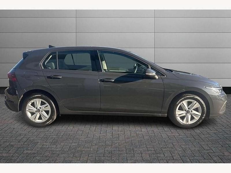 Used VW Golf VIII Life 130 HP (95 kW) 2023 Grey Hatchback