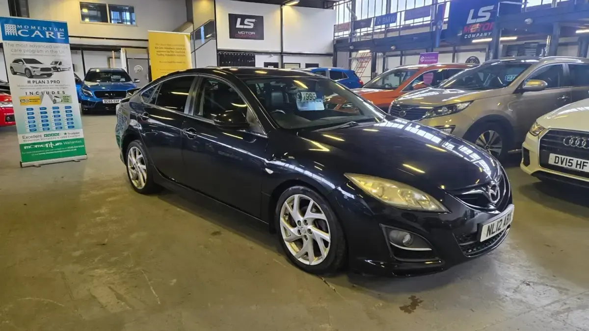 Begagnad Mazda 6 2012 Svart Halvkombi