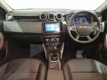 Used Dacia Duster Extreme 129 HP (94 kW) 2023 Orange SUV