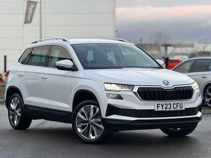 White Used 2023 Skoda Karoq SE L SUV | £22,495 (Fair price) - Image 1/4