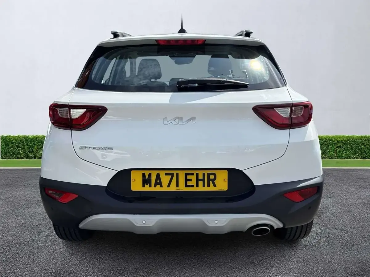 Used Kia Stonic 2021 White SUV