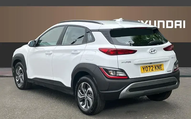 Used Hyundai Kona SE 141 HP (103 kW) 2022 White SUV