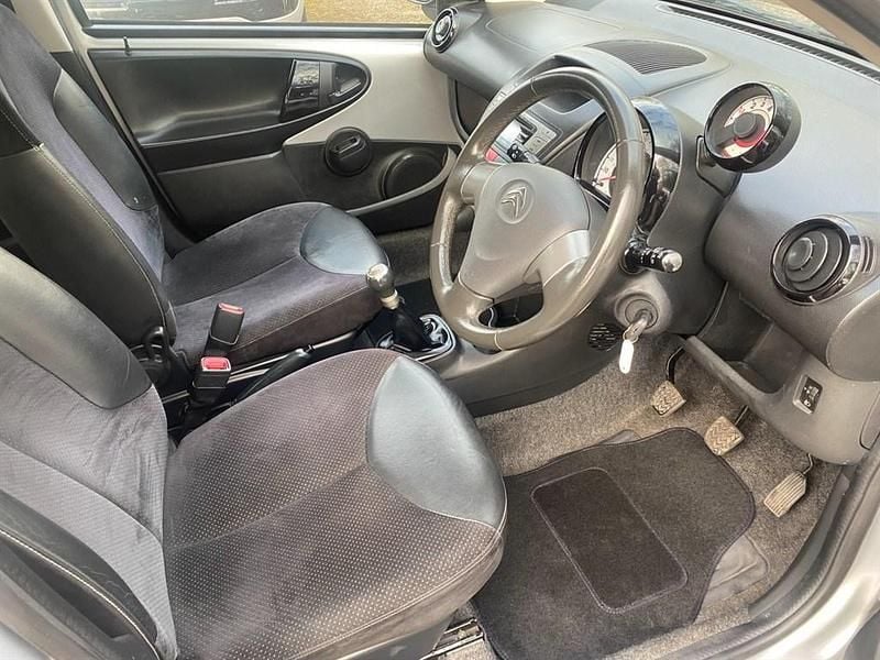 Used Citroën C1 VTR Sport 68 HP (50 kW) 2013 Grey Hatchback