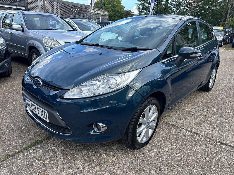 Used Ford Fiesta Zetec 2009 Green Hatchback