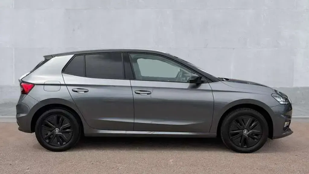 Used Skoda Fabia Colour Edition 80 HP (58 kW) 2023 Grey Hatchback