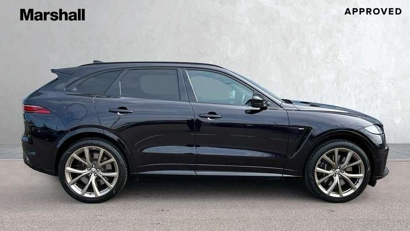 Used Jaguar F-Pace SVR 550 HP (404 kW) 2023 Purple SUV