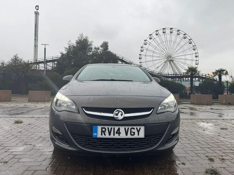 Used Vauxhall Astra Excite 2014 Grey Hatchback