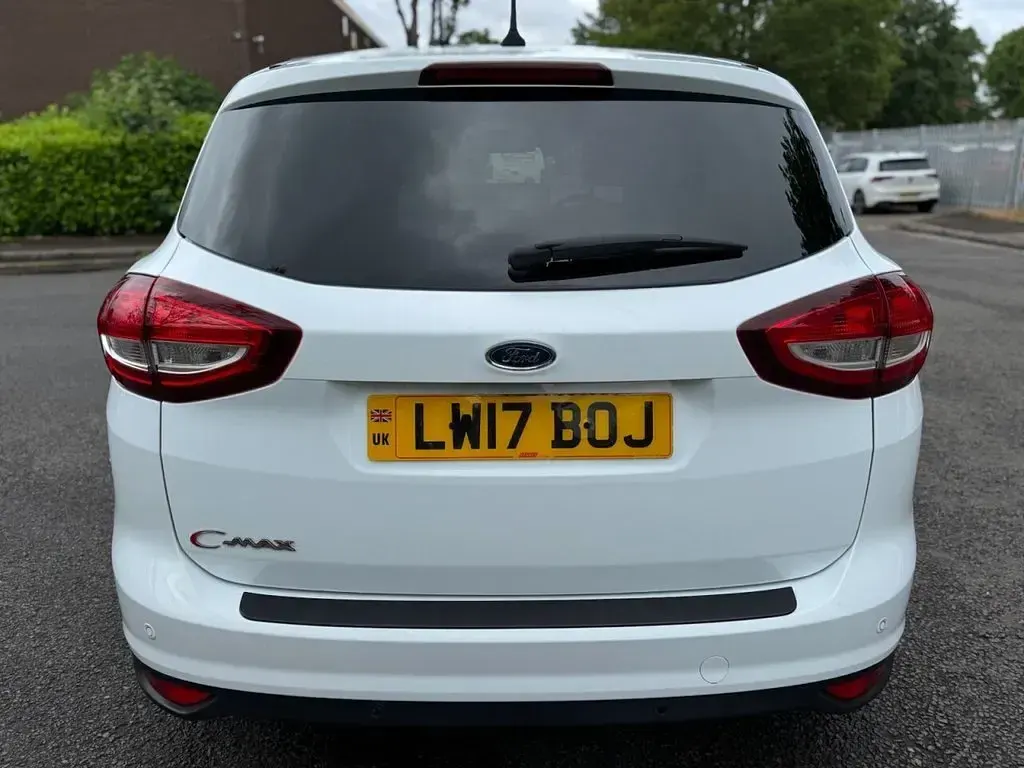Used Ford C-MAX Titanium X 120 HP (88 kW) 2017 White MPV