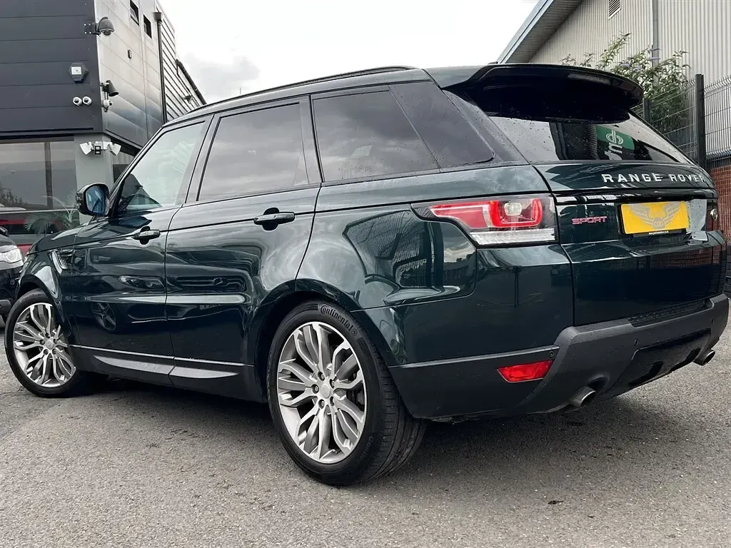 Used Land Rover Range Rover HSE Dynamic 306 HP (225 kW) 2015 Green SUV