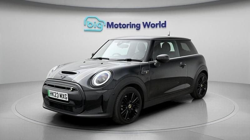 Used Mini Cooper S Hatch 135 kW (184 HP) 2023 Black Hatchback