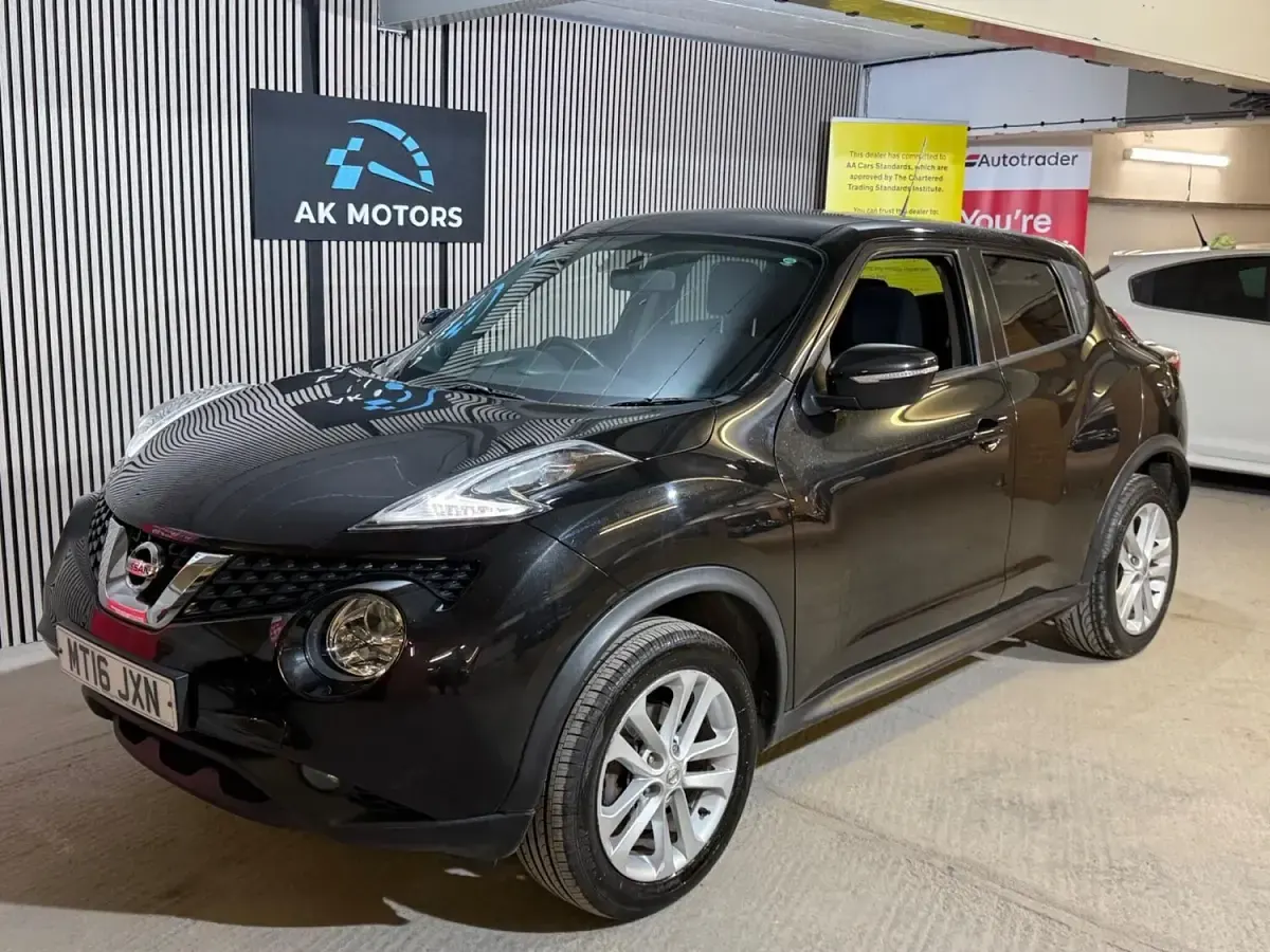 Used Nissan Juke Acenta 115 HP (84 kW) 2016 Black SUV