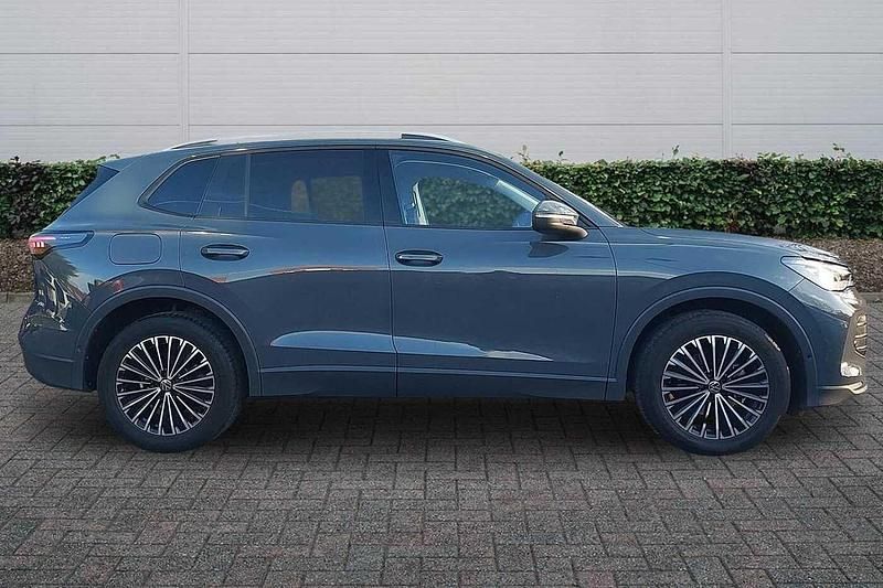 Used VW Tiguan Match 2024 Grey SUV