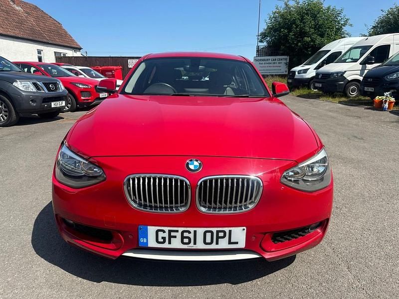 Used BMW 120 Comfort Edition 2011 Red Hatchback