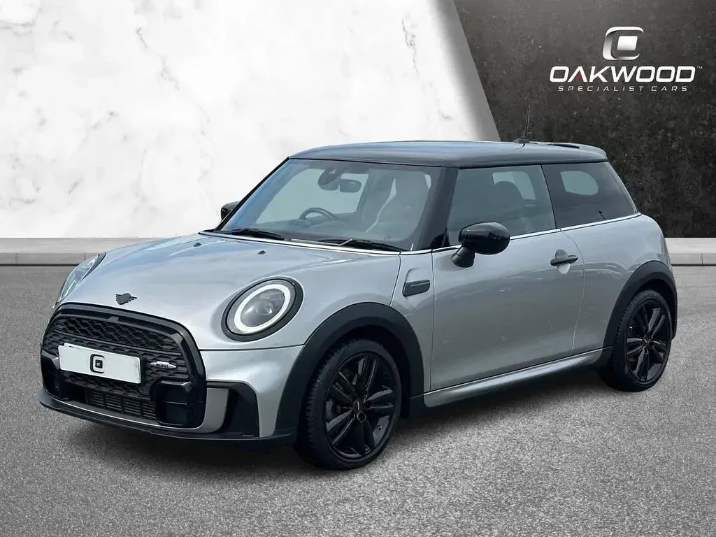 Used Mini Cooper Hatch 136 HP (100 kW) 2023 Silver Hatchback
