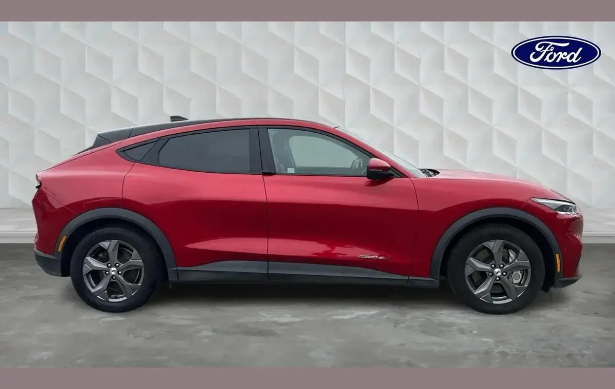 Used Ford Mustang Mach-E Extended Range 212 kW (289 HP) 2022 Red SUV