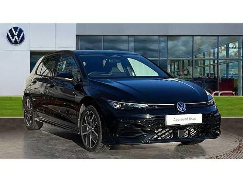 Used VW Golf VIII 150 HP (110 kW) 2025