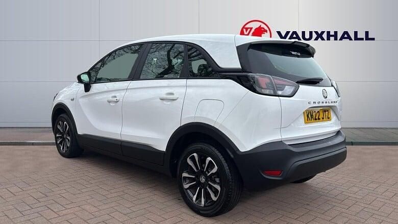 Used Vauxhall Crossland Design Edition 83 HP (61 kW) 2022 White SUV