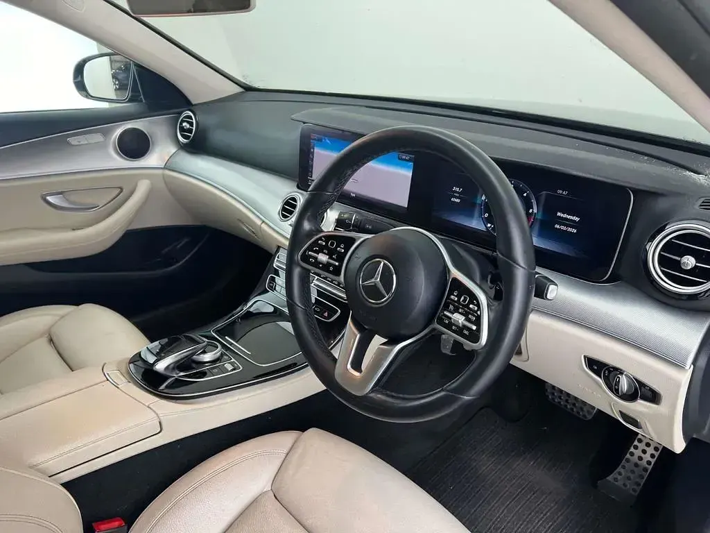 Used Mercedes E220 SE 2018 Black Sedan