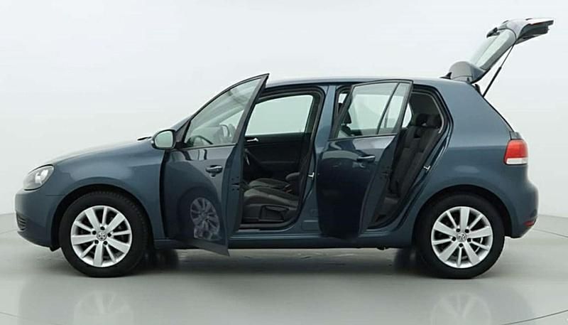 Used VW Golf VI SE 105 HP (77 kW) 2010 Blue Hatchback
