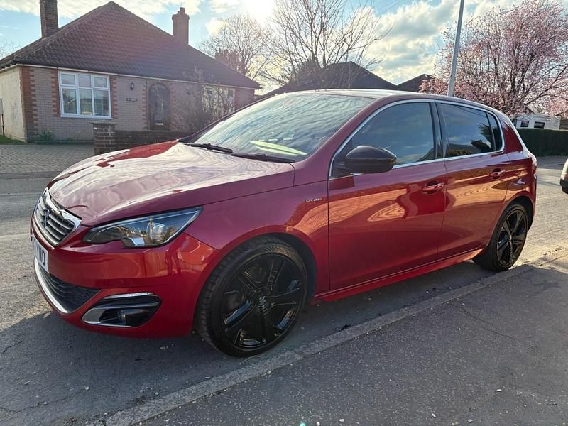 Used Peugeot 308 GT-line 120 HP (88 kW) 2017 Red Hatchback