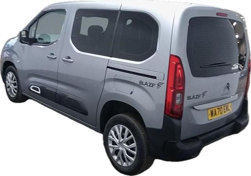 Used Citroën Berlingo Feel 2021 Grey MPV