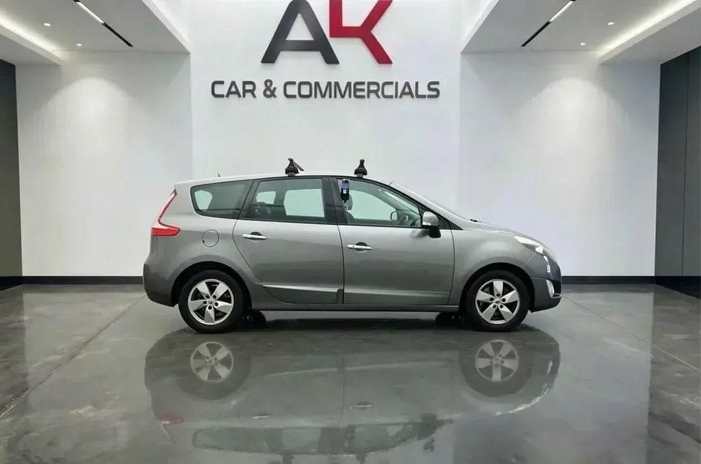 Used Renault Grand Scénic Dynamique 110 HP (80 kW) 2011 Grey MPV
