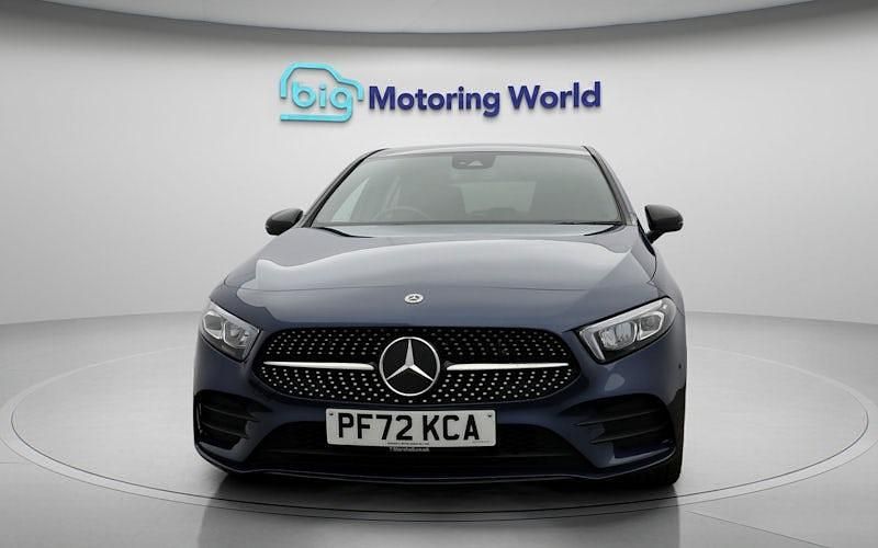 Used Mercedes A250 Executive 218 HP (160 kW) 2022 Blue Hatchback