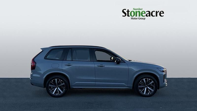 New Volvo XC90 Plus 449 HP (330 kW) 2026 Grey SUV