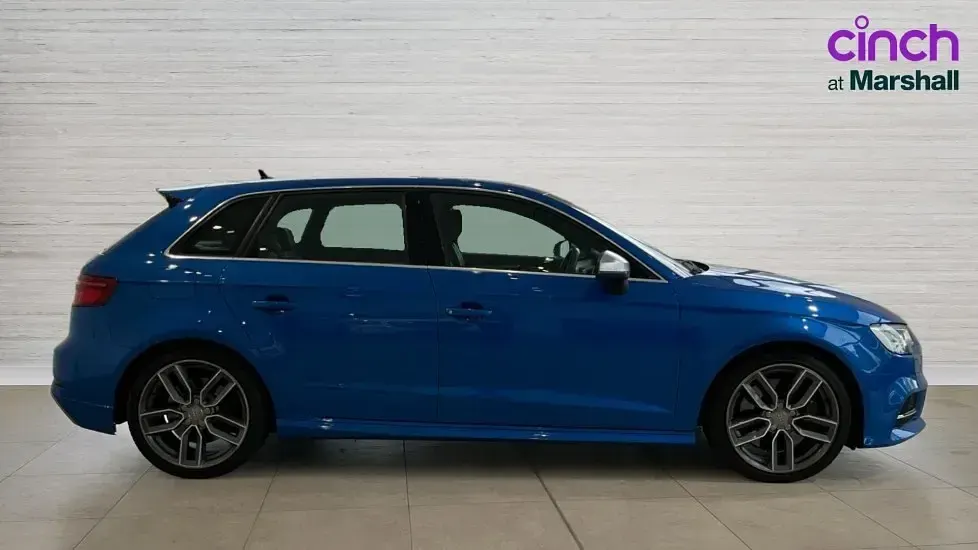 Used Audi A3 Sport 300 HP (220 kW) 2019 Blue Sedan