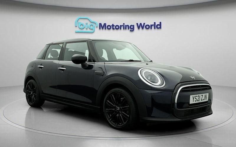 Used Mini Cooper Exclusive 136 HP (100 kW) 2021 Blue/black Hatchback