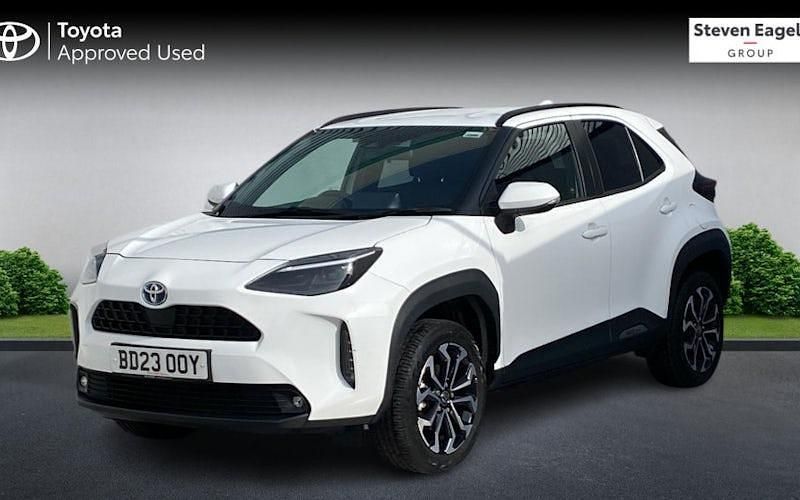 Used Toyota Yaris Hybrid Design 116 HP (85 kW) 2026 Estate