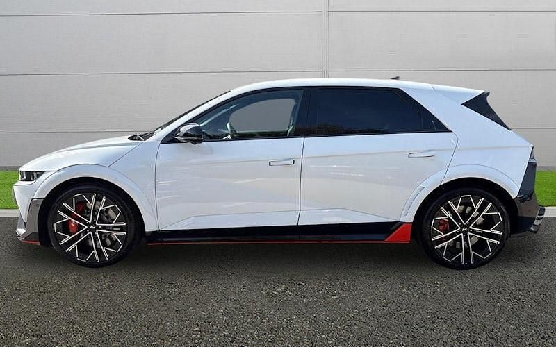 Used Hyundai Ioniq 478 kW (650 HP) 2026 Hatchback