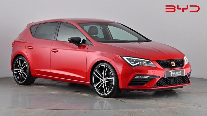 Used Seat Leon Cupra 290 290 HP (213 kW) 2020 Desire red Hatchback
