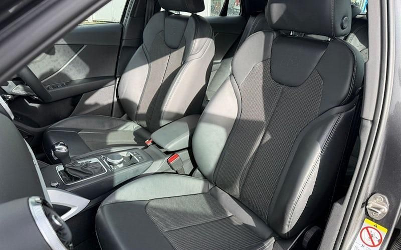 Used Audi Q2 S-Line 150 HP (110 kW) 2026 SUV