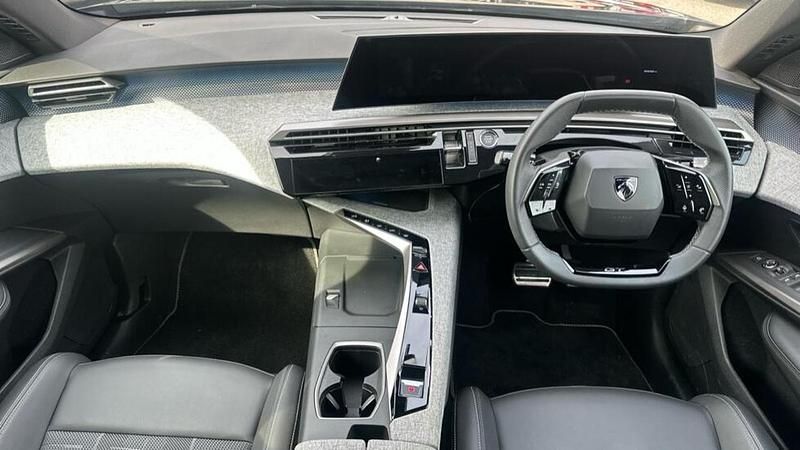 Used Peugeot 5008 GT 152 kW (207 HP) 2025 Black SUV