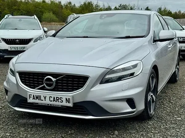 Used Volvo V40 R-Design 2017 Silver Hatchback