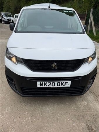 White Used 2020 Peugeot Partner S MPV | £9,420 (Fair price) - Image 1/1